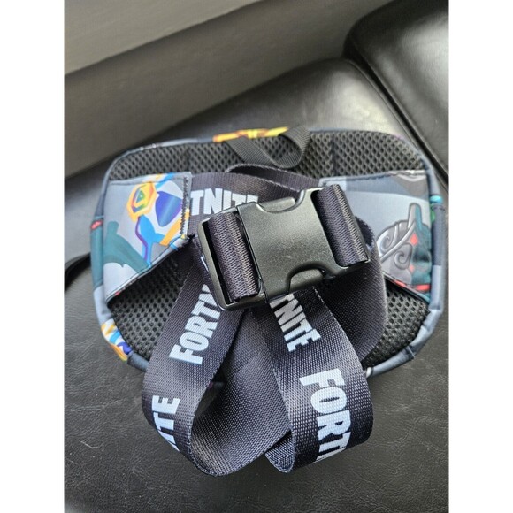 FORTNITE Multiplier Waist Pack NEW Rare - Picture 3 of 11